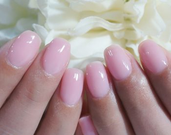 人気色ピンク うる艶シアーワンカラーネイル 成増3分のネイル フェイシャルサロンcenbless センブレス