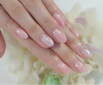 Cenbless　成増フェイシャル＆ネイルサロン　春色ピンクのニュアンスワンカラーネイル