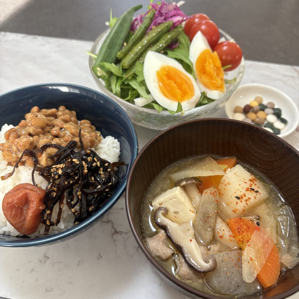 Cenbless　成増フェイシャル＆ネイルサロン　みけちゃんの手抜き朝食♪