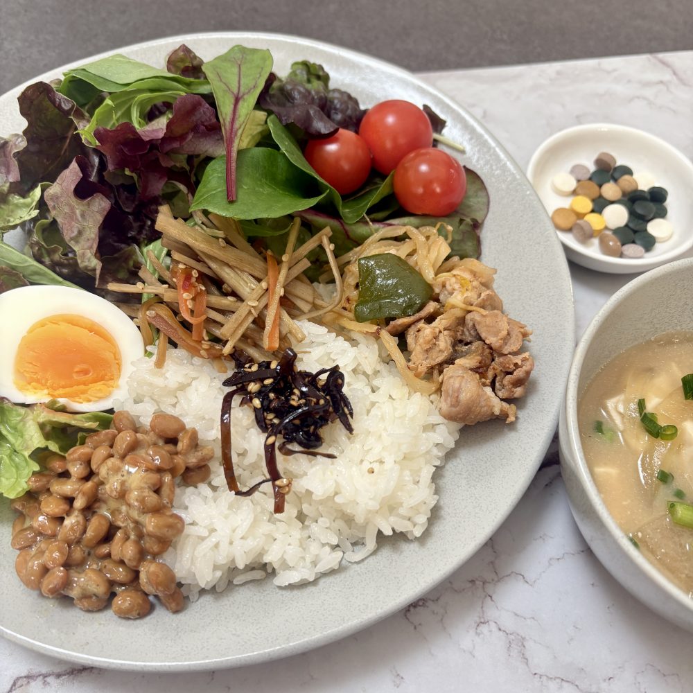 Cenbless　成増フェイシャル＆ネイルサロン　みけちゃんの手抜き朝食♪