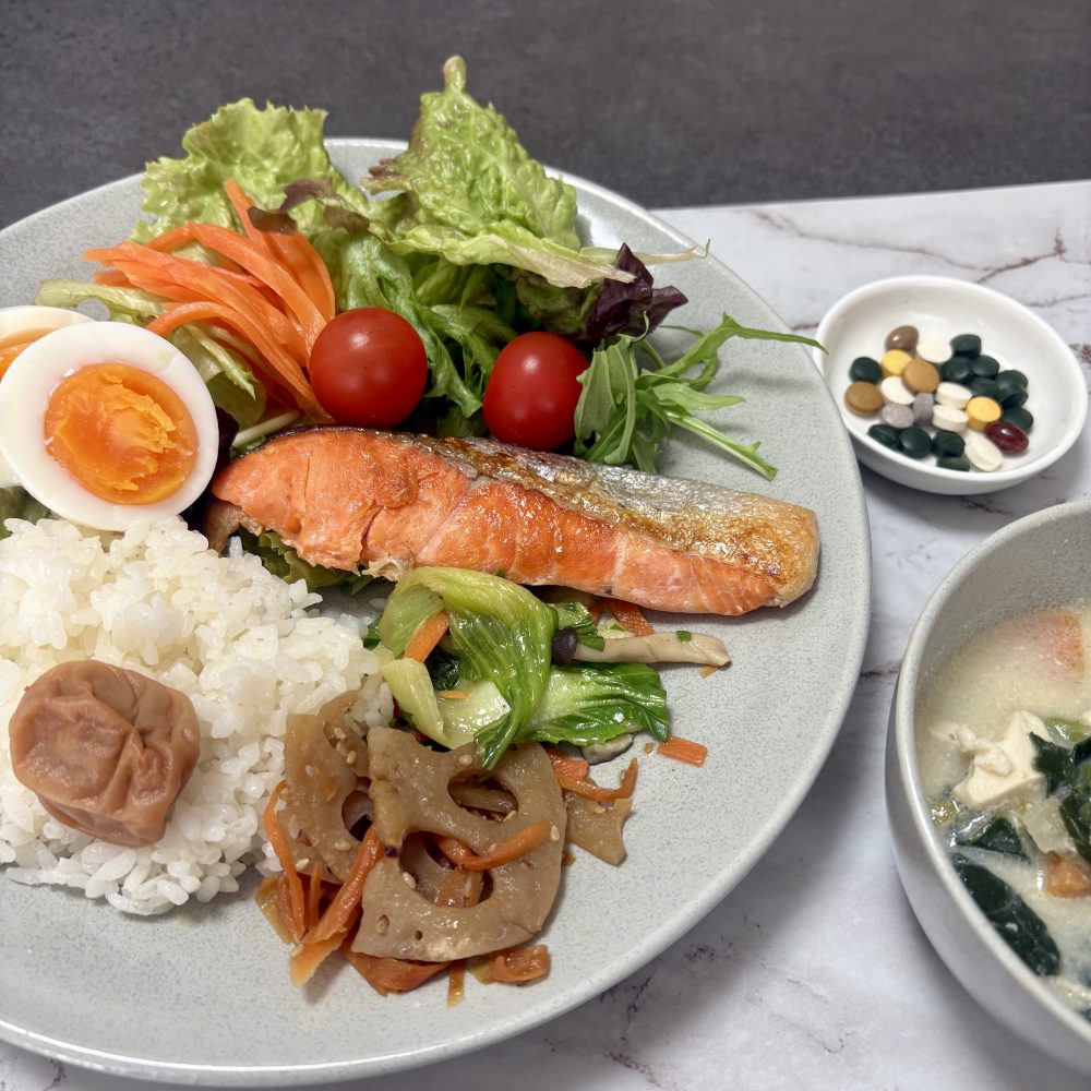Cenbless　成増フェイシャル＆ネイルサロン　みけちゃんの手抜き朝食♪