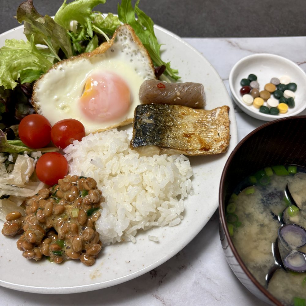 Cenbless　成増フェイシャル＆ネイルサロン　みけちゃんの手抜き朝食♪