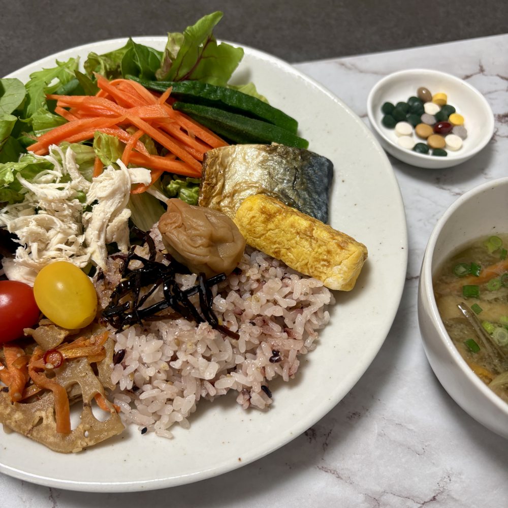 Cenbless　成増フェイシャル＆ネイルサロン　みけちゃんの手抜き朝食♪