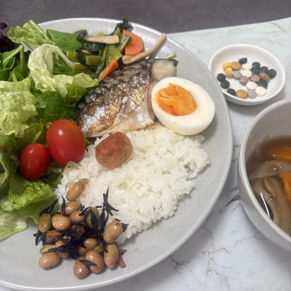 Cenbless　成増フェイシャル＆ネイルサロン　みけちゃんの手抜き朝食♪