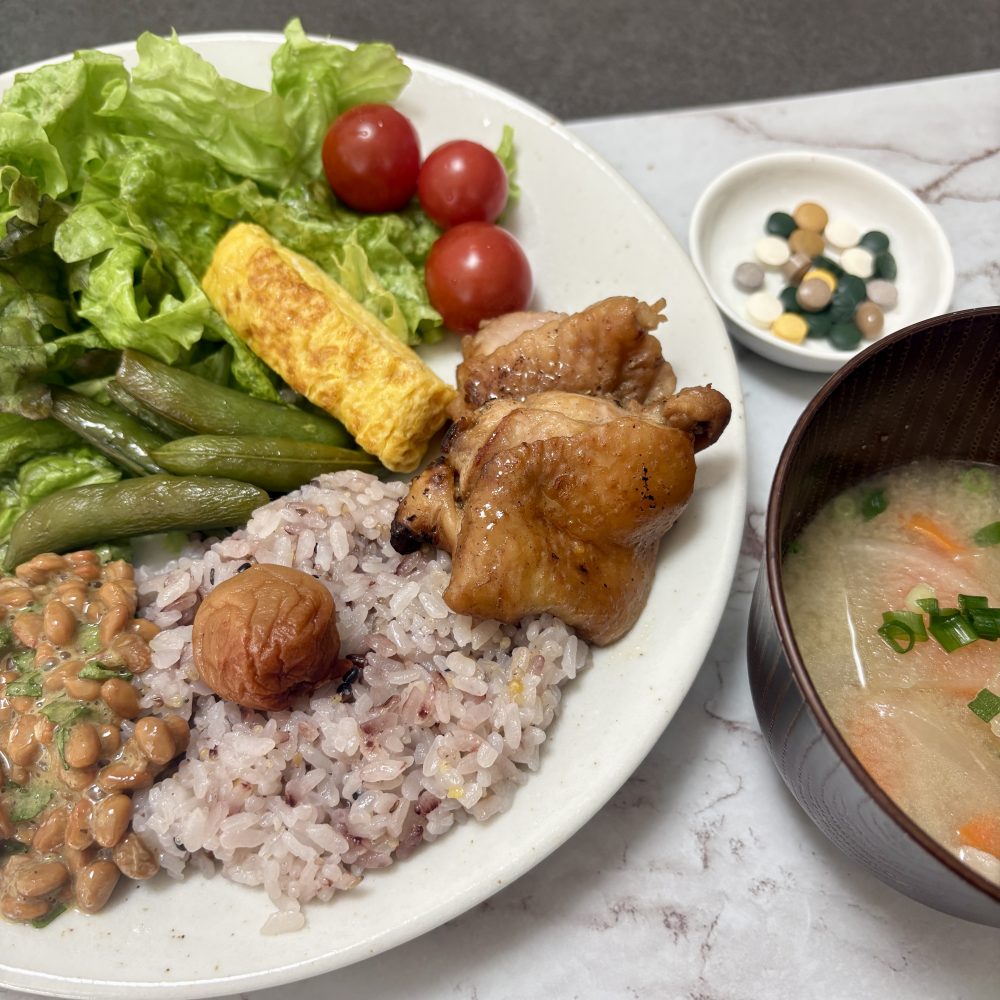Cenbless　成増フェイシャル＆ネイルサロン　みけちゃんの手抜き朝食♪