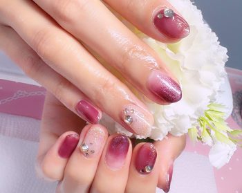Cenbless　成増フェイシャル＆ネイルサロン　梅雨ネイルキャンペーン大人気デザインをエレガントなワインカラーで♪