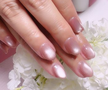 Cenbless　成増フェイシャル＆ネイルサロン　うるちゅるん♪上品ベージュピンク系の新色微粒子マグネットネイル