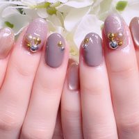 Cenbless　成増フェイシャル＆ネイルサロン　上品でシックなグレージュカラーの贅沢ネイル