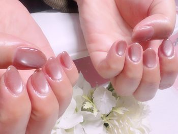 Cenbless　成増フェイシャル＆ネイルサロン　うるちゅるん♪上品ベージュピンク系の新色微粒子マグネットネイル