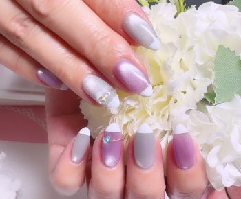 Cenbless　成増フェイシャル＆ネイルサロン　お洒落な配色のニュアンスフレンチネイル♪微粒子マグネットが大人気！