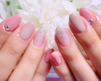 Cenbless　成増フェイシャル＆ネイルサロン　推しカラーネイルをオフィススタイルで上品に♪