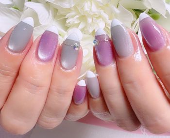 Cenbless　成増フェイシャル＆ネイルサロン　お洒落な配色のニュアンスフレンチネイル♪微粒子マグネットが大人気！