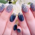 Cenbless　成増フェイシャル＆ネイルサロン　濃紺ブルーのマグネット×乱切りホログラムにミラーの煌めき♪シックな大人ネイル