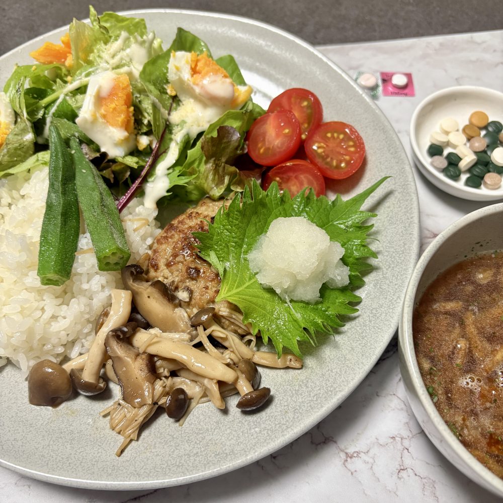 Cenbless　成増フェイシャル＆ネイルサロン　みけちゃんの手抜き朝食♪