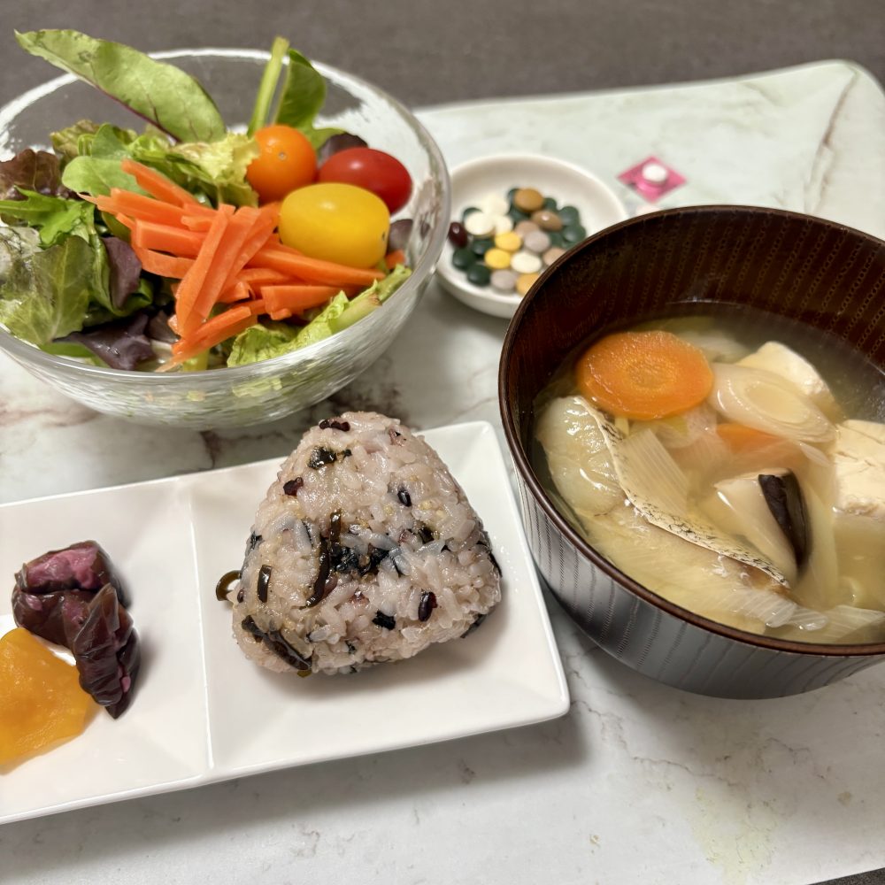 Cenbless　成増フェイシャル＆ネイルサロン　みけちゃんの手抜き朝食♪