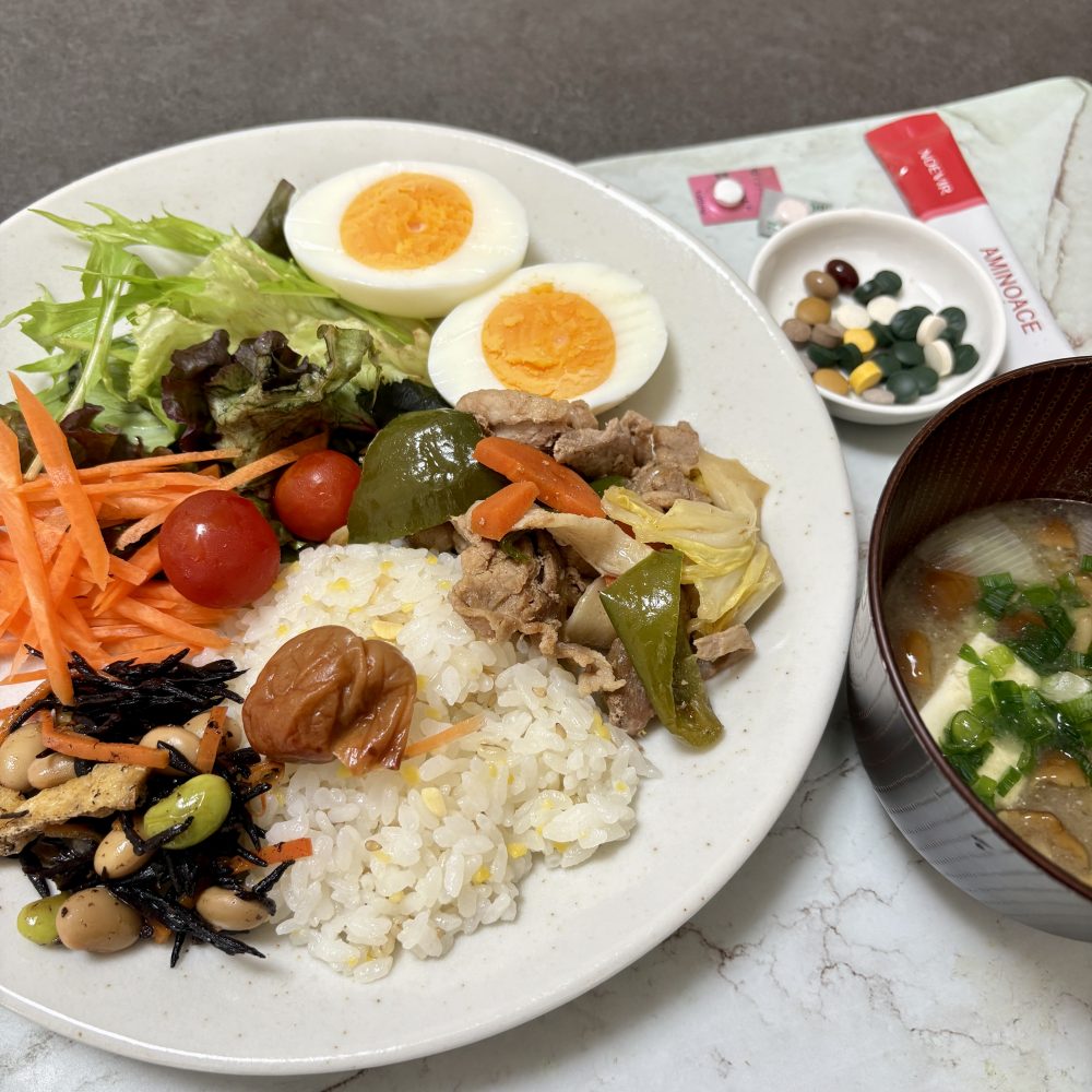 Cenbless　成増フェイシャル＆ネイルサロン　みけちゃんの手抜き朝食♪
