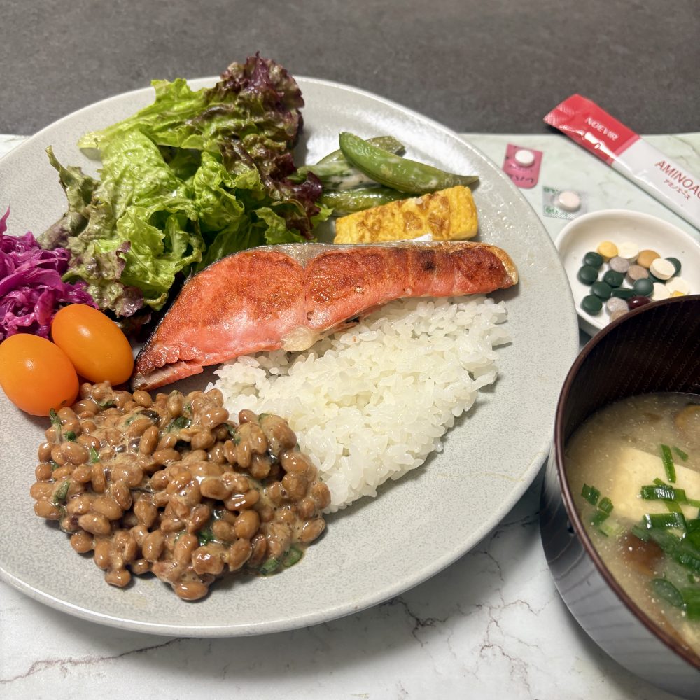Cenbless　成増フェイシャル＆ネイルサロン　みけちゃんの手抜き朝食♪