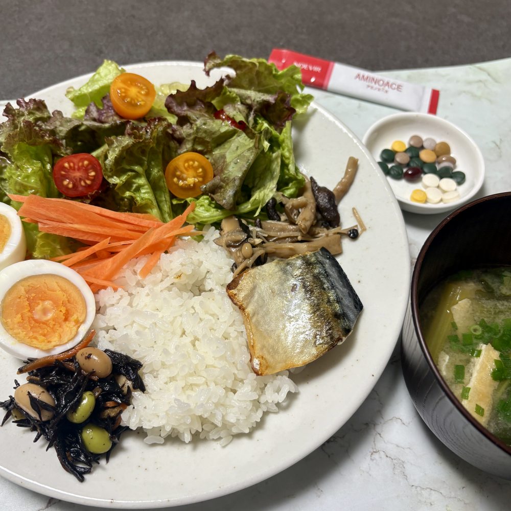 Cenbless　成増フェイシャル＆ネイルサロン　みけちゃんの手抜き朝食♪