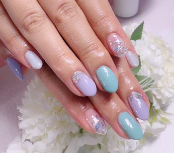 Cenbless　成増フェイシャル＆ネイルサロン　推しのミュージカルの舞台に♪おめかしカラフルネイル