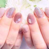 Cenbless　成増フェイシャル＆ネイルサロン　同窓会に上品なおめかしネイル♪微粒子マグネット＆ビッグシェルの煌めき