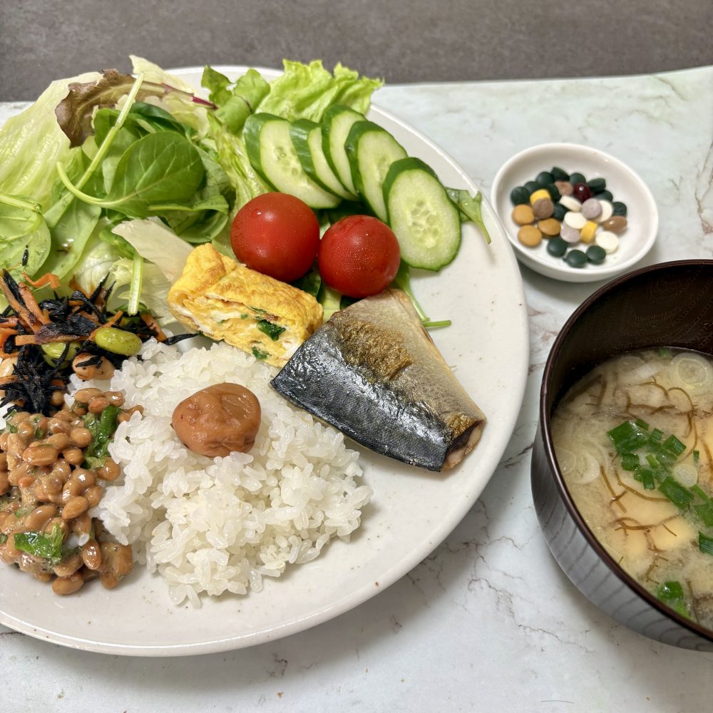 Cenbless　成増フェイシャル＆ネイルサロン　みけちゃんの手抜き朝食♪