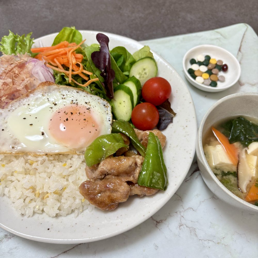 Cenbless　成増フェイシャル＆ネイルサロン　みけちゃんの手抜き朝食♪