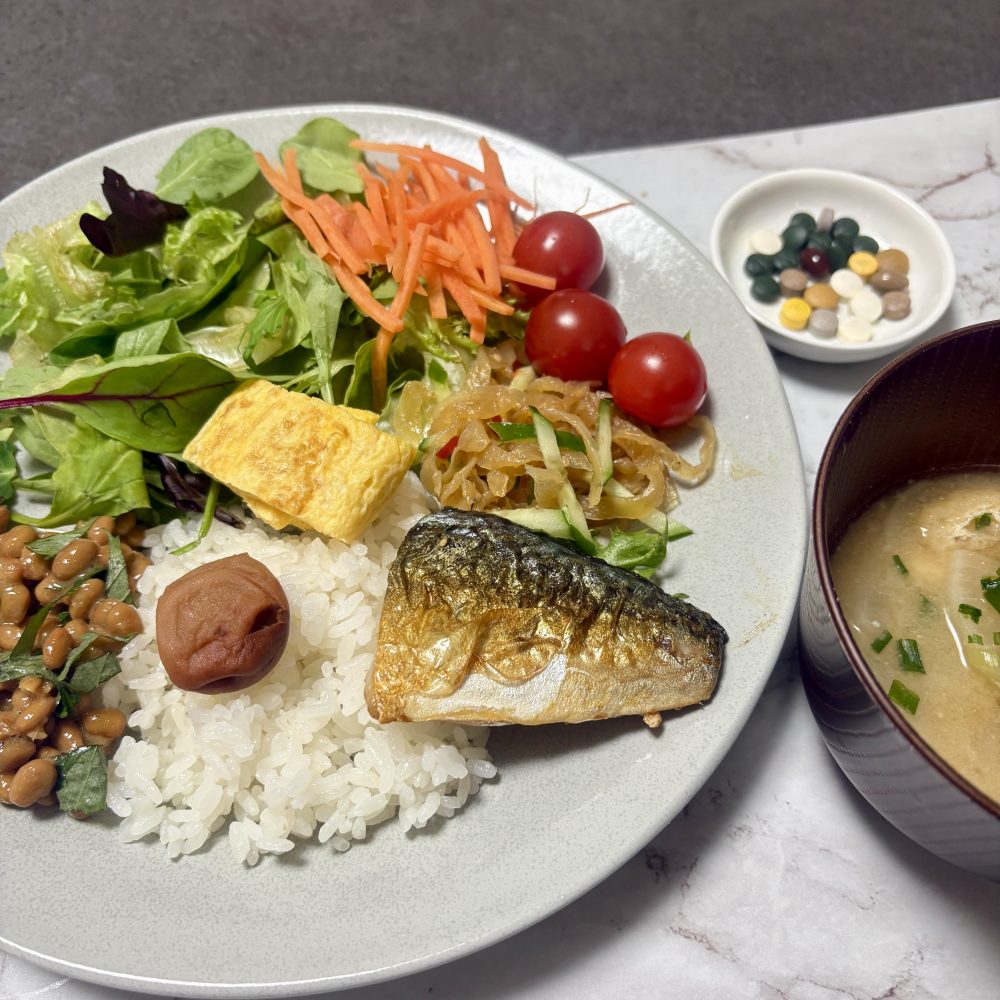 Cenbless　成増フェイシャル＆ネイルサロン　みけちゃんの手抜き朝食♪
