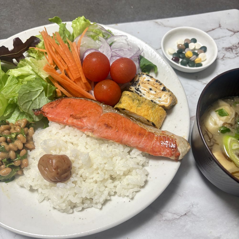 Cenbless　成増フェイシャル＆ネイルサロン　みけちゃんの手抜き朝食♪