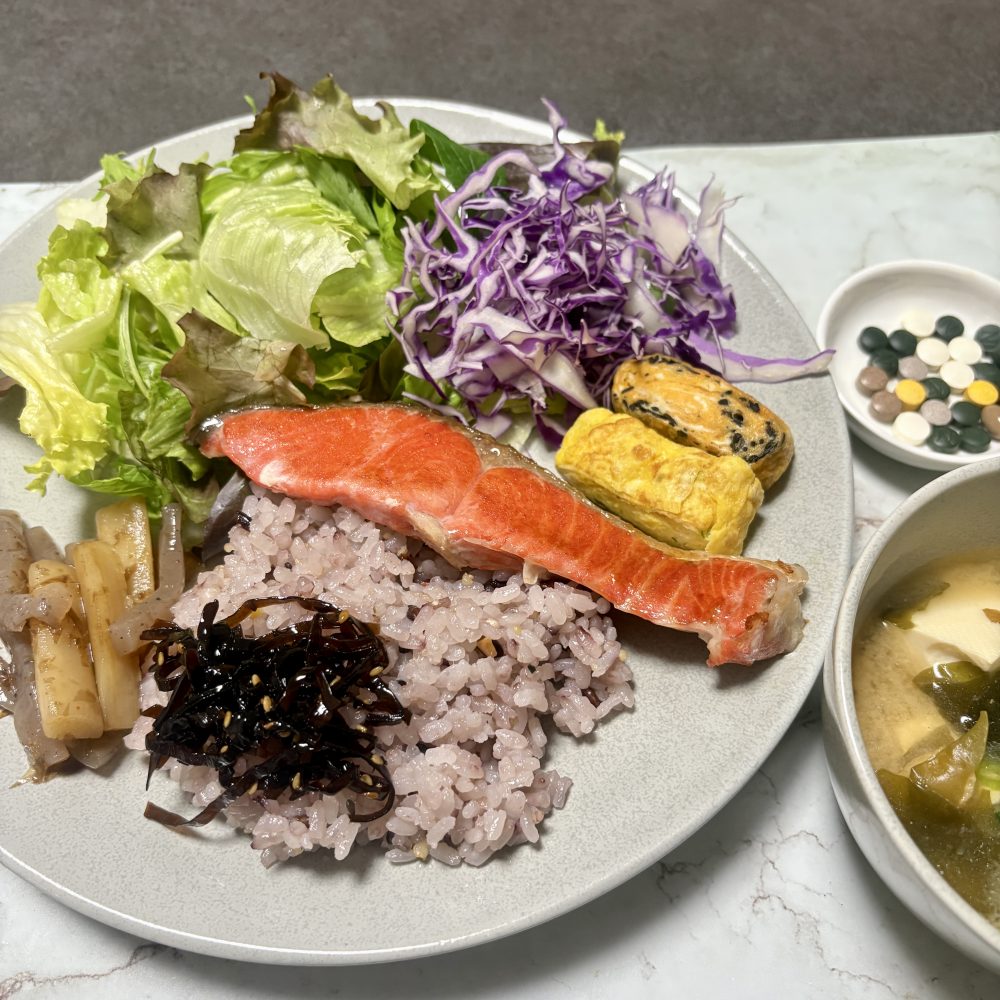 Cenbless　成増フェイシャル＆ネイルサロン　みけちゃんの手抜き朝食♪