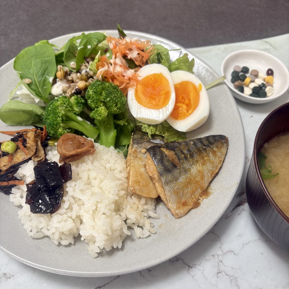 Cenbless　成増フェイシャル＆ネイルサロン　みけちゃんの手抜き朝食♪