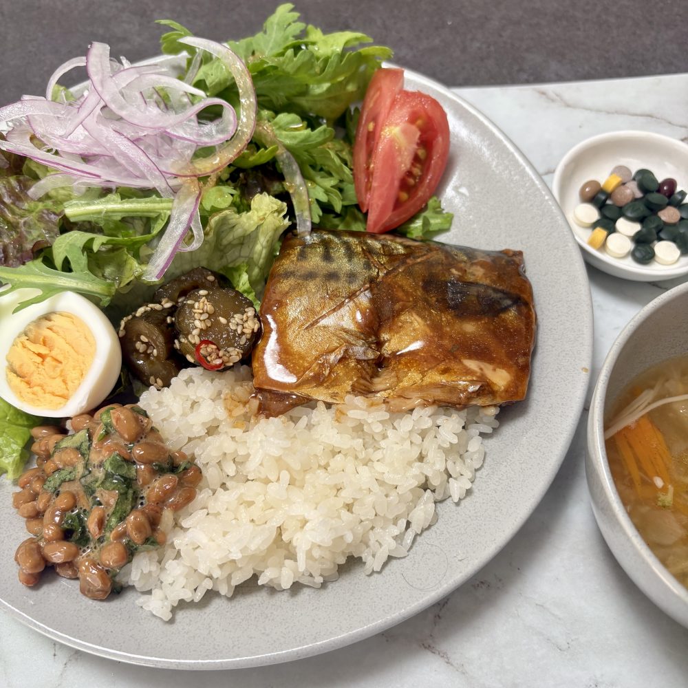 Cenbless　成増フェイシャル＆ネイルサロン　みけちゃんの手抜き朝食♪
