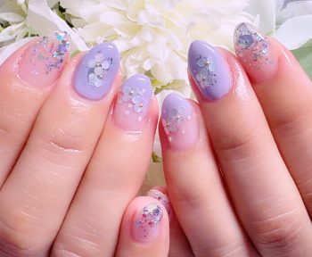 Cenbless　成増フェイシャル＆ネイルサロン　毎年恒例の紫陽花風ホログラムネイル♪