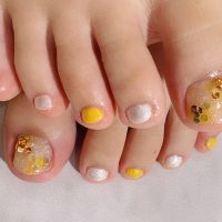 成増徒歩3分のフェイシャルエステ・ネイルサロン ビューティスタジオCenbless（センブレス）　1年ぶりのお楽しみフットネイル♪元気なビタミンカラー！