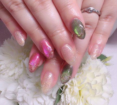 Cenbless　成増フェイシャル＆ネイルサロン　推し色で気分を高めて♪舞台観劇に向けたグリーン×ピンクのイベントネイル