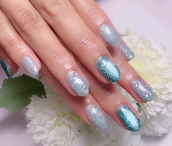 Cenbless　成増フェイシャル＆ネイルサロン　シュワシュワっと聞こえてきそうな爽快感♪夏先取りで涼しく彩るエメラルドグリーンネイル