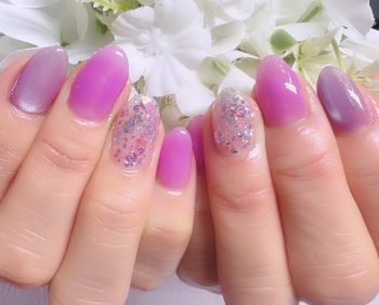 成増徒歩3分のフェイシャルエステ・ネイルサロン ビューティスタジオCenbless（センブレス）　お気に入りのライラックをもう一度。輝き増し増しのご褒美ネイル
