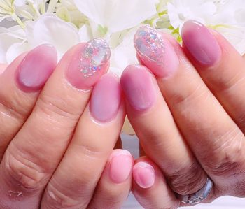 成増徒歩3分のフェイシャルエステ・ネイルサロン ビューティスタジオCenbless（センブレス）　涼やかで上品な、シーグラス風ピンクネイル♪