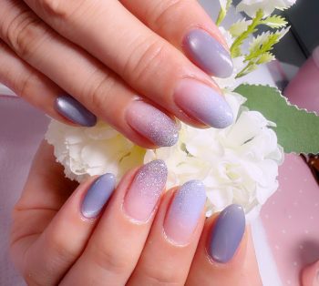 Cenbless　成増フェイシャル＆ネイルサロン　涼し気なブルー系ネイル！マグネット×カラグラ×ラメグラネイル