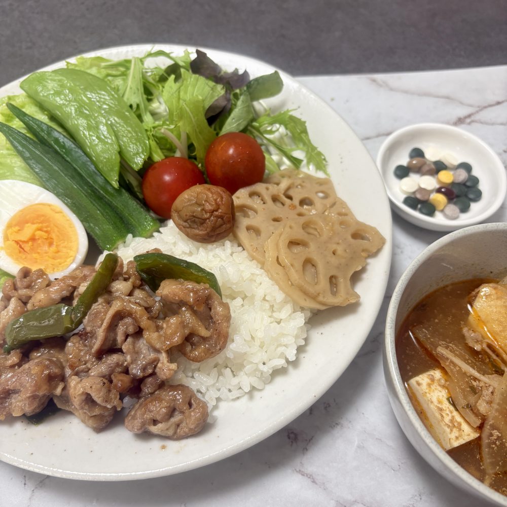 Cenbless　成増フェイシャル＆ネイルサロン　みけちゃんの手抜き朝食♪