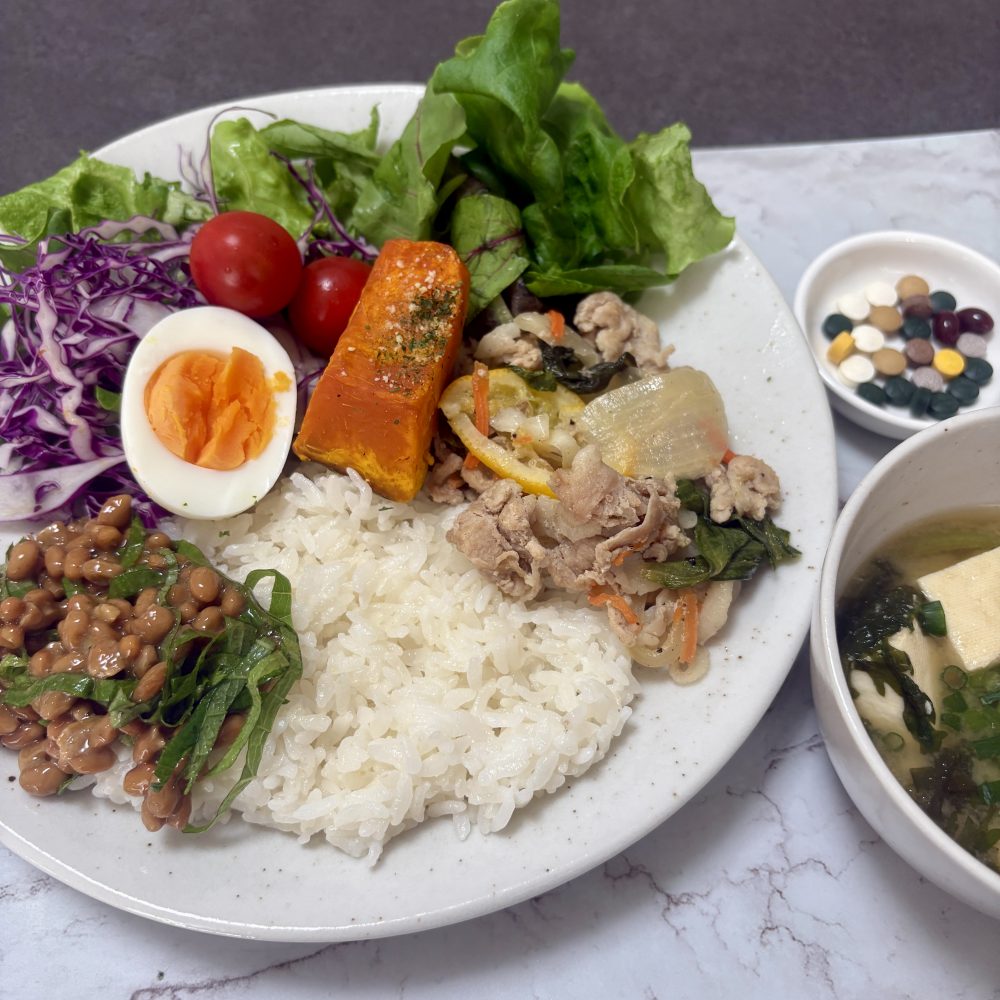 Cenbless　成増フェイシャル＆ネイルサロン　みけちゃんの手抜き朝食♪