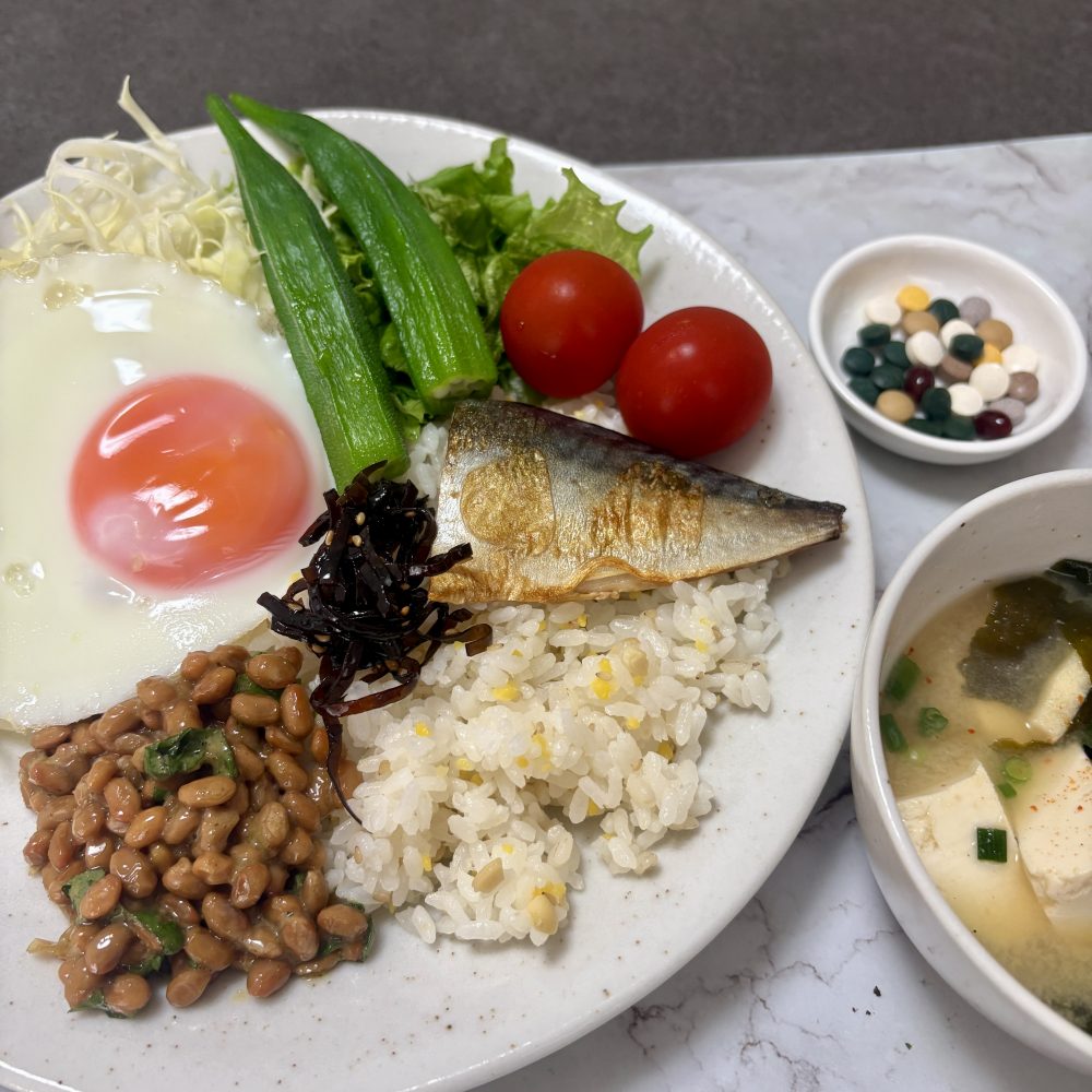 Cenbless　成増フェイシャル＆ネイルサロン　みけちゃんの手抜き朝食♪