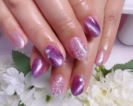 Cenbless　成増フェイシャル＆ネイルサロン　パープルキャッツアイ×ライラックホロで楽しむ、大人の晩夏ネイル