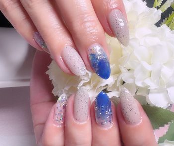 Cenbless　成増フェイシャル＆ネイルサロン　　海の煌めきを指先に 夏モチーフで楽しむ海＆波ネイル