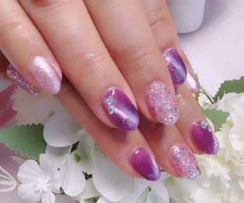 Cenbless　成増フェイシャル＆ネイルサロン　パープルキャッツアイ×ライラックホロで楽しむ、大人の晩夏ネイル
