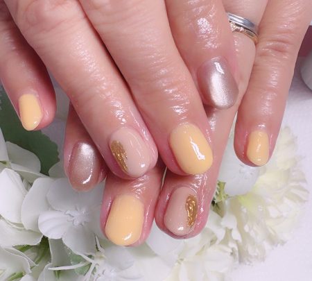 Cenbless　成増フェイシャル＆ネイルサロン　直感で即決！くすみイエロー×ベージュピンクの晩夏ネイル