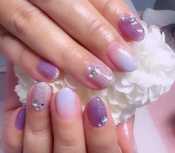 Cenbless　成増フェイシャル＆ネイルサロン　夏に涼やかなラベンダーブルーネイル