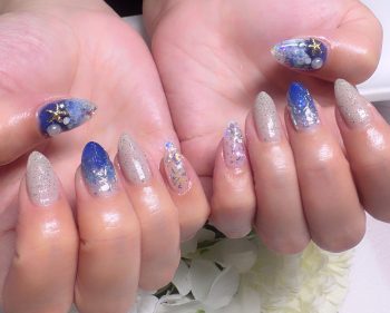 Cenbless　成増フェイシャル＆ネイルサロン　　海の煌めきを指先に 夏モチーフで楽しむ海＆波ネイル
