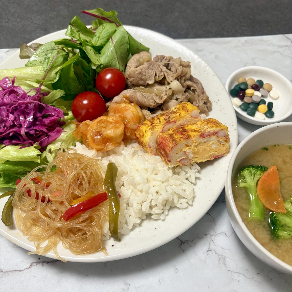 Cenbless　成増フェイシャル＆ネイルサロン　みけちゃんの手抜き朝食♪