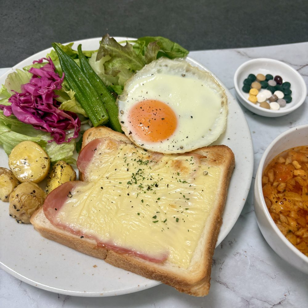 Cenbless　成増フェイシャル＆ネイルサロン　みけちゃんの手抜き朝食♪
