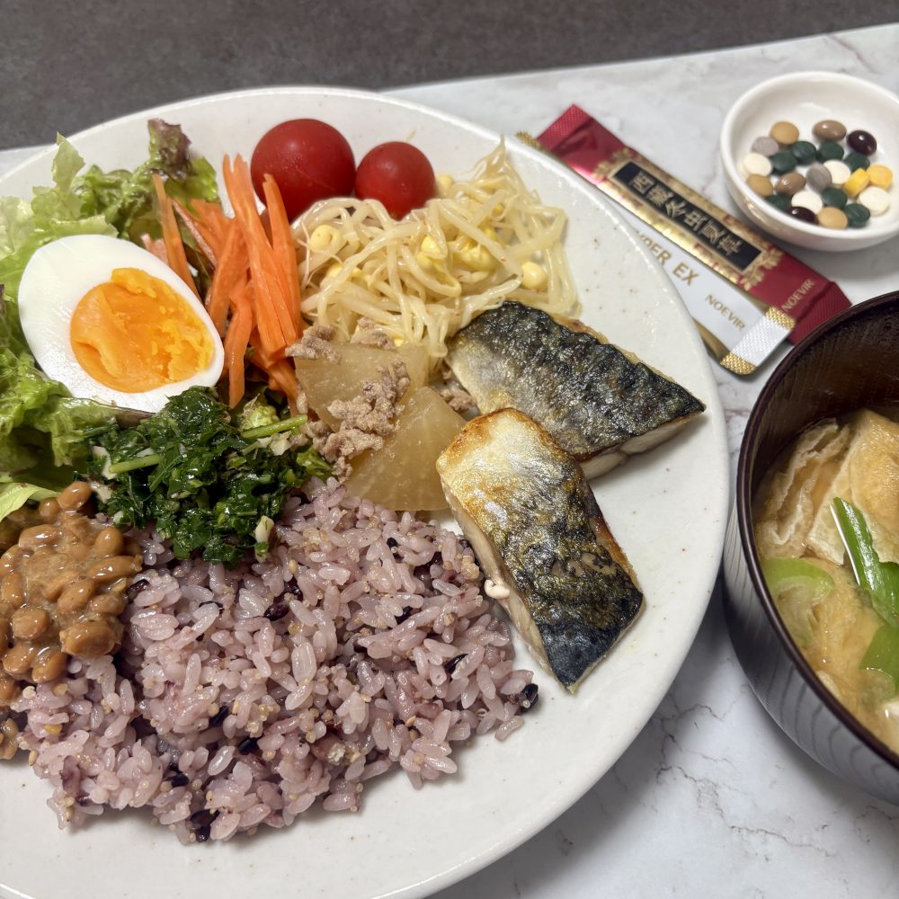 Cenbless　成増フェイシャル＆ネイルサロン　みけちゃんの手抜き朝食♪